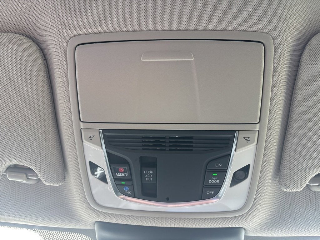 2023 Acura TLX w/Technology Package