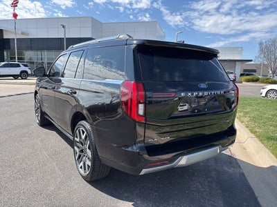 2025 Ford Expedition Platinum