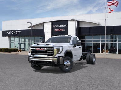 2026 GMC Sierra 3500 HD Chassis Cab Pro