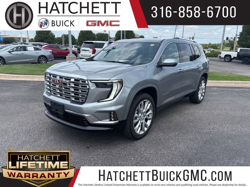 2024 GMC Acadia Denali FWD's photo