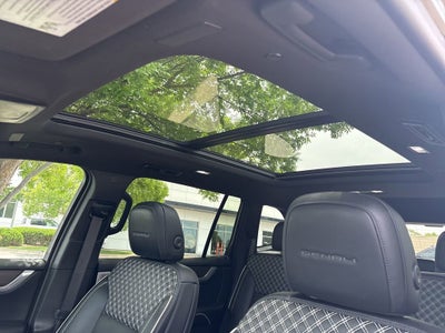 2024 GMC Acadia Denali
