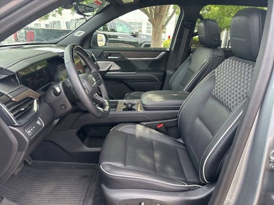 2024 GMC Acadia Denali