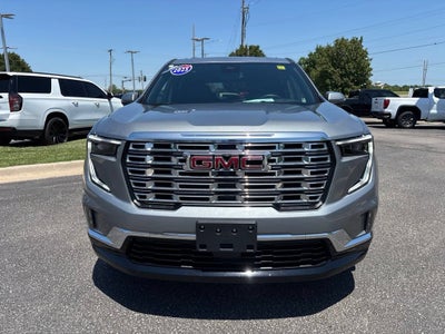 2025 GMC Acadia Denali