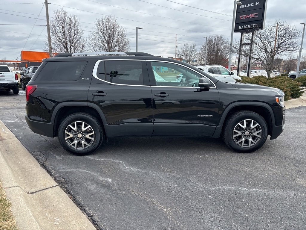 2023 GMC Acadia SLE