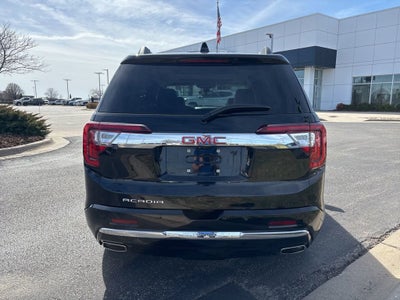 2023 GMC Acadia Denali