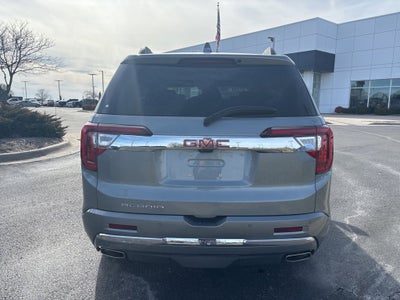 2023 GMC Acadia Denali