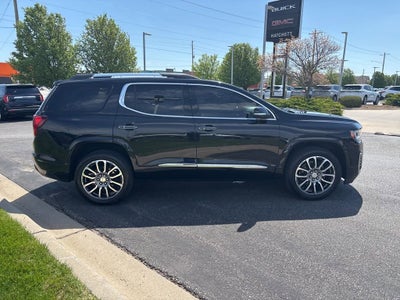 2022 GMC Acadia Denali