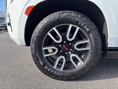 2023 GMC Yukon AT4