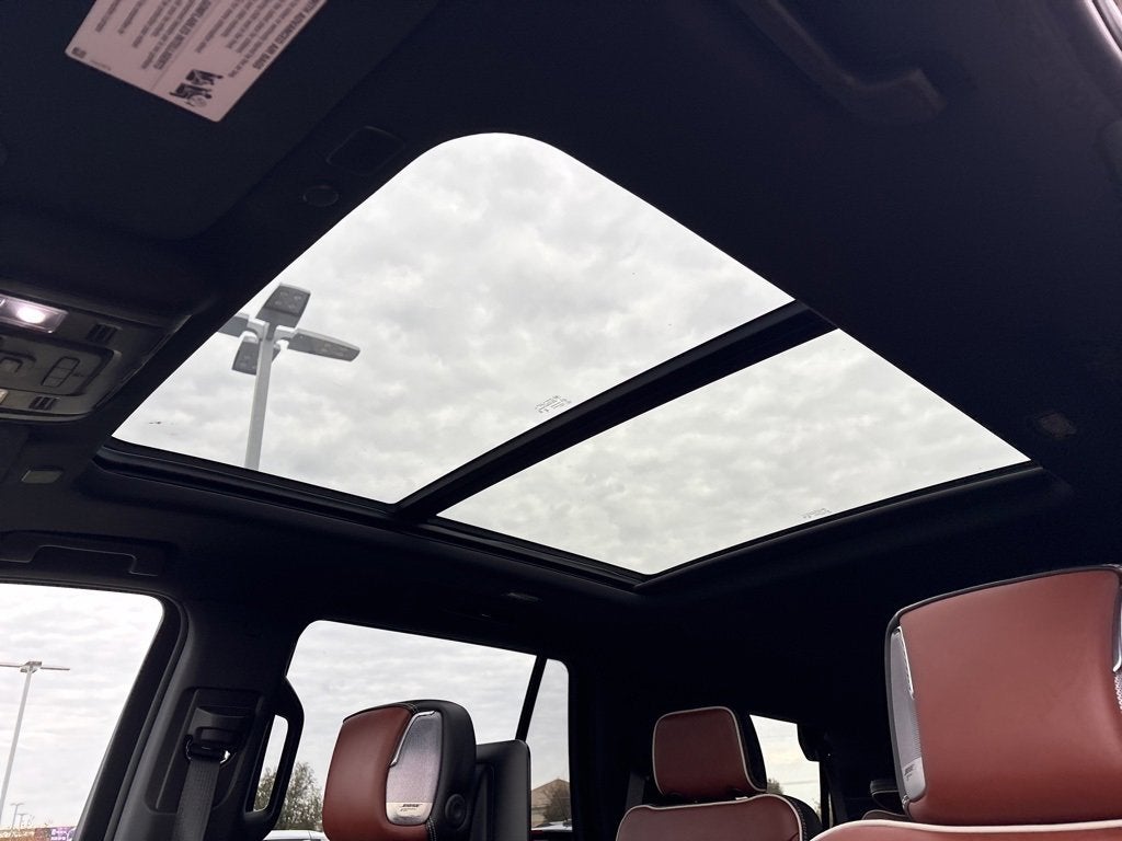 2023 GMC Yukon Denali Ultimate