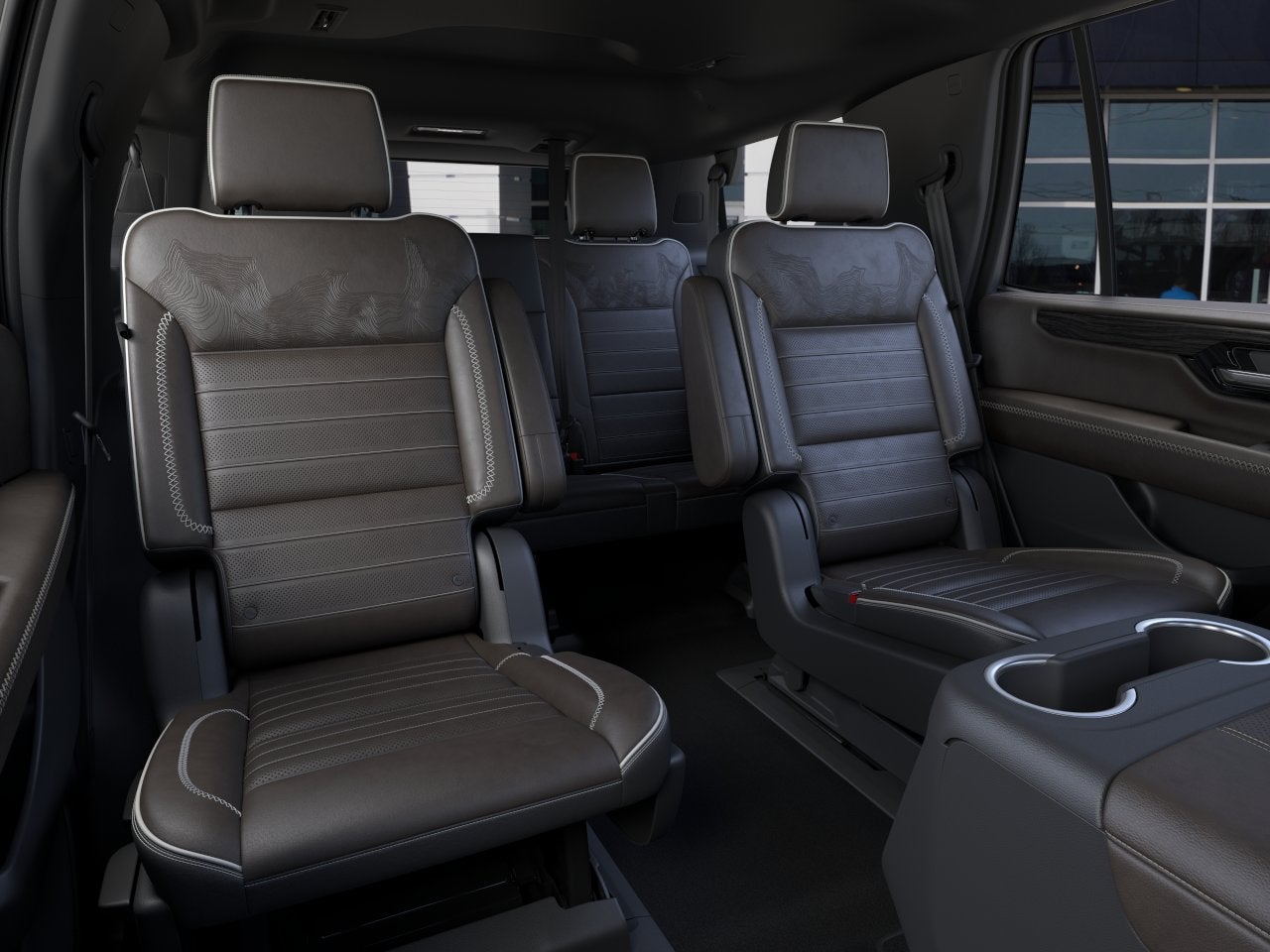 2026 GMC Yukon Denali Ultimate - Photo 17