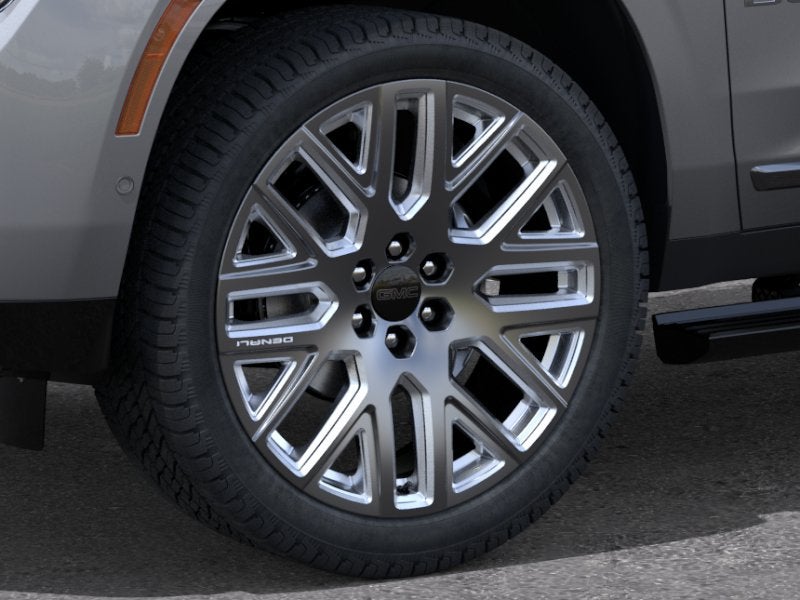 2026 GMC Yukon Denali Ultimate - Photo 9