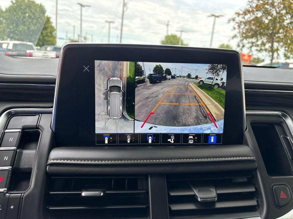 2023 GMC Yukon XL SLT