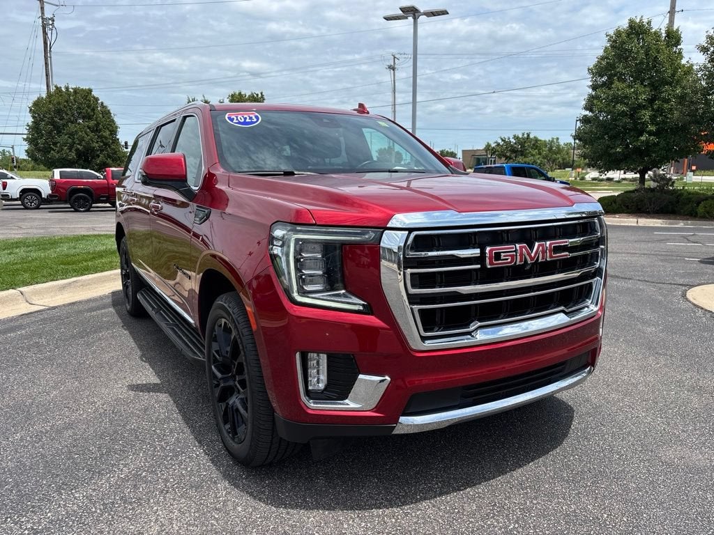 2023 GMC Yukon XL SLT