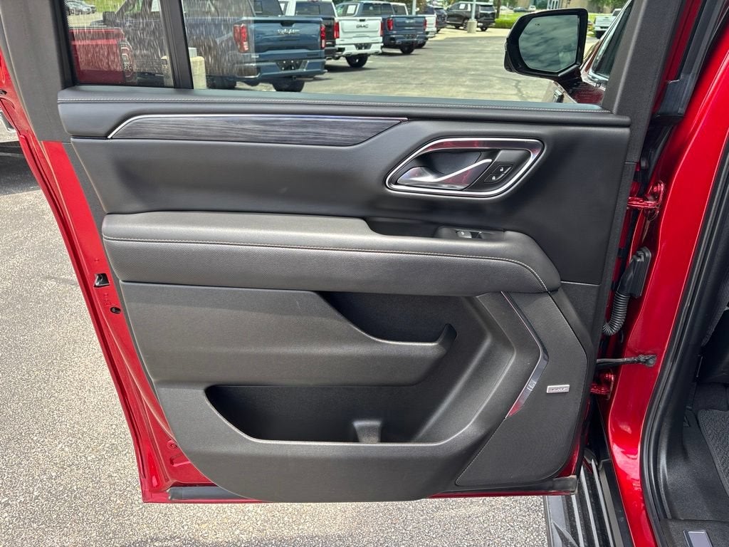 2023 GMC Yukon XL SLT