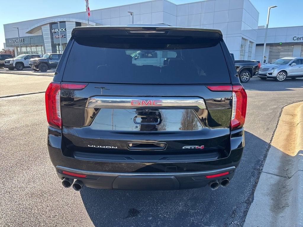 2023 GMC Yukon XL AT4