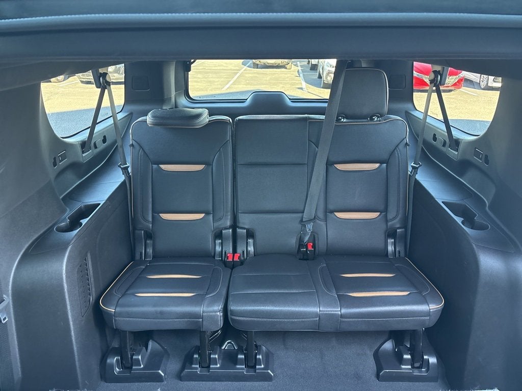 2023 GMC Yukon XL AT4