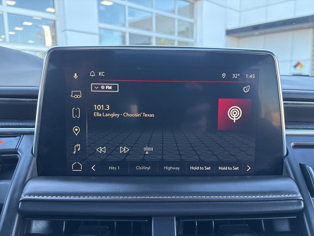 2023 GMC Yukon XL AT4