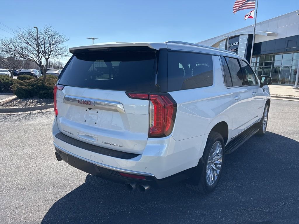 2023 GMC Yukon XL Denali