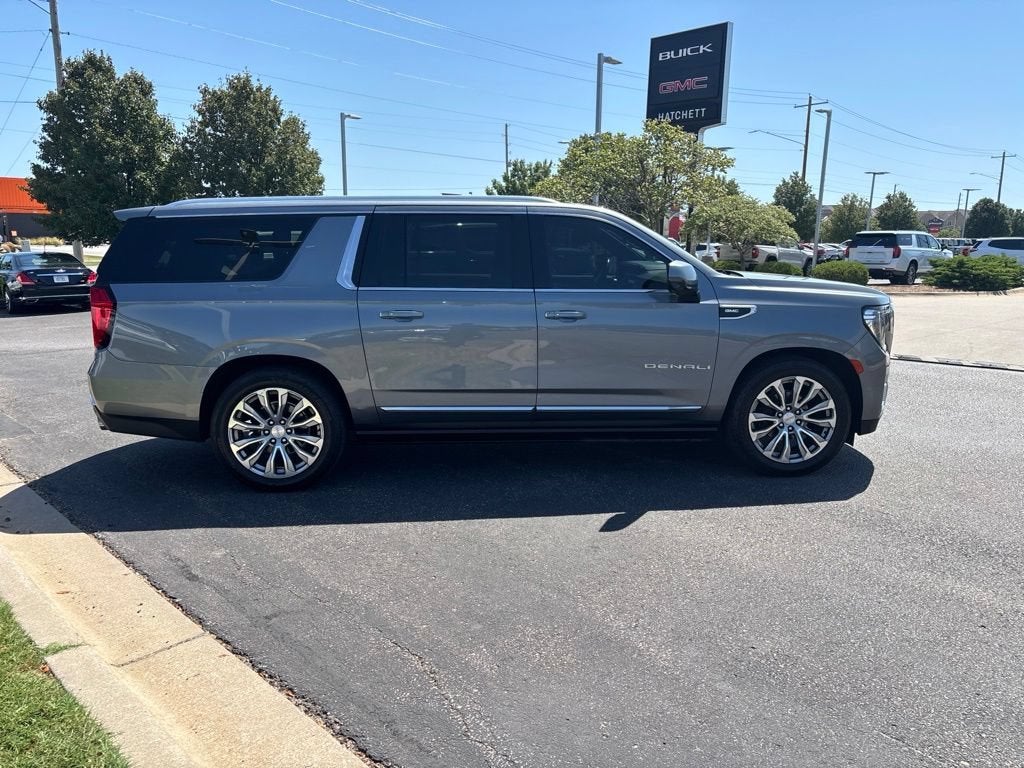 2022 GMC Yukon XL Denali