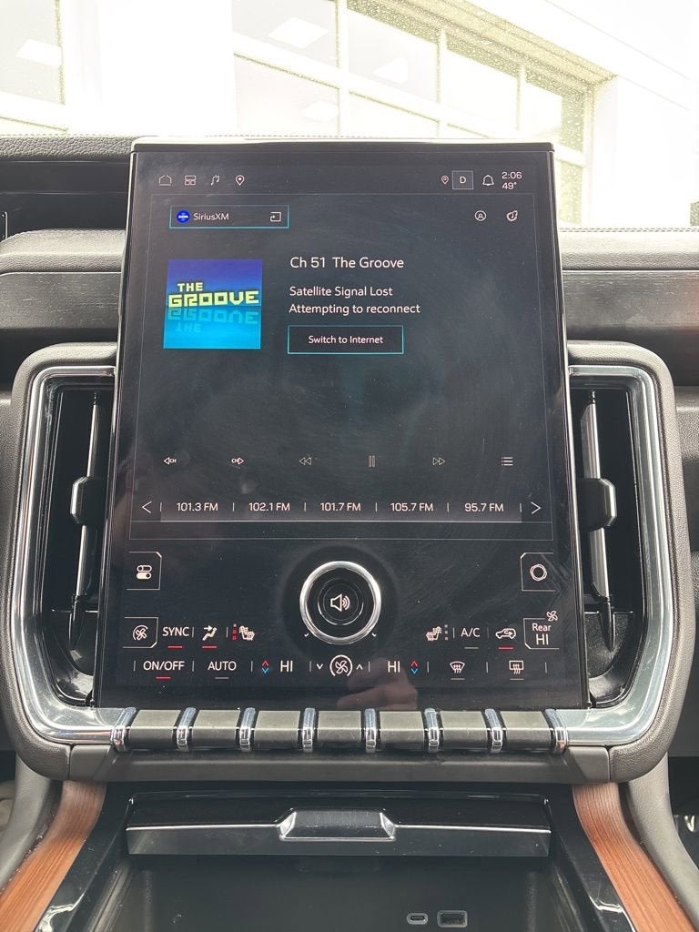 2025 GMC Yukon XL Denali