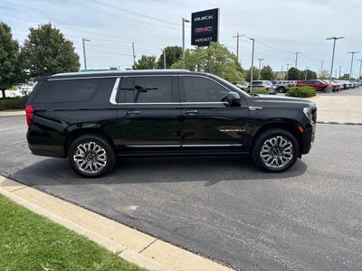2023 GMC Yukon XL Denali Ultimate