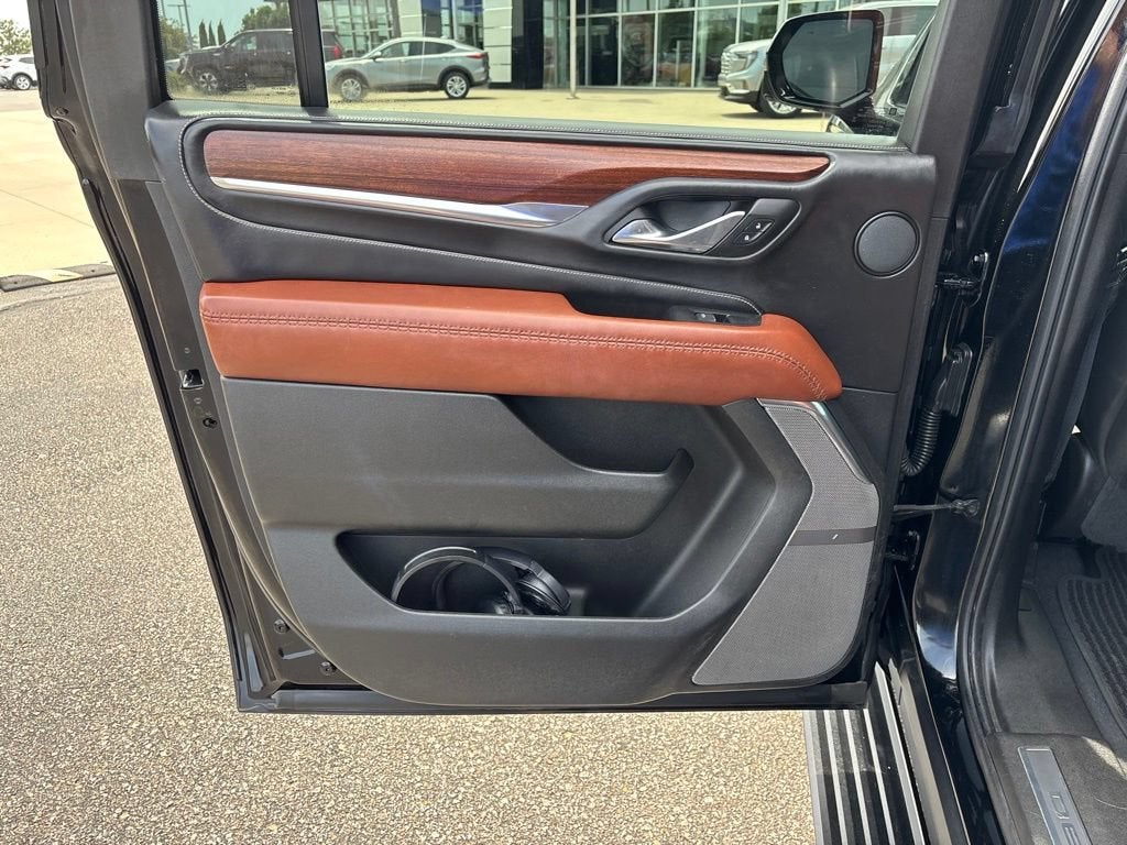 2023 GMC Yukon XL Denali Ultimate