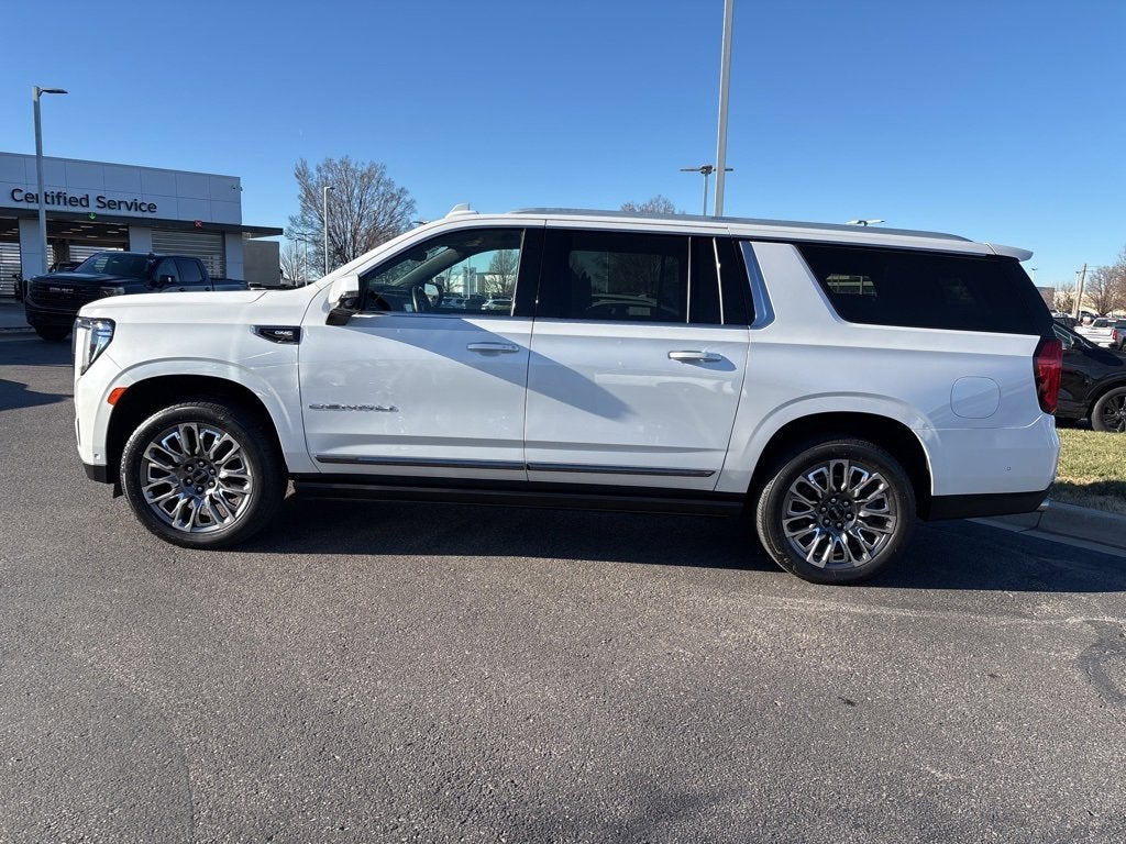 2023 GMC Yukon XL Denali Ultimate