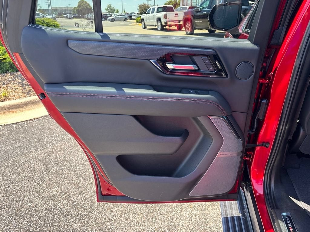 2025 GMC Yukon AT4 Ultimate