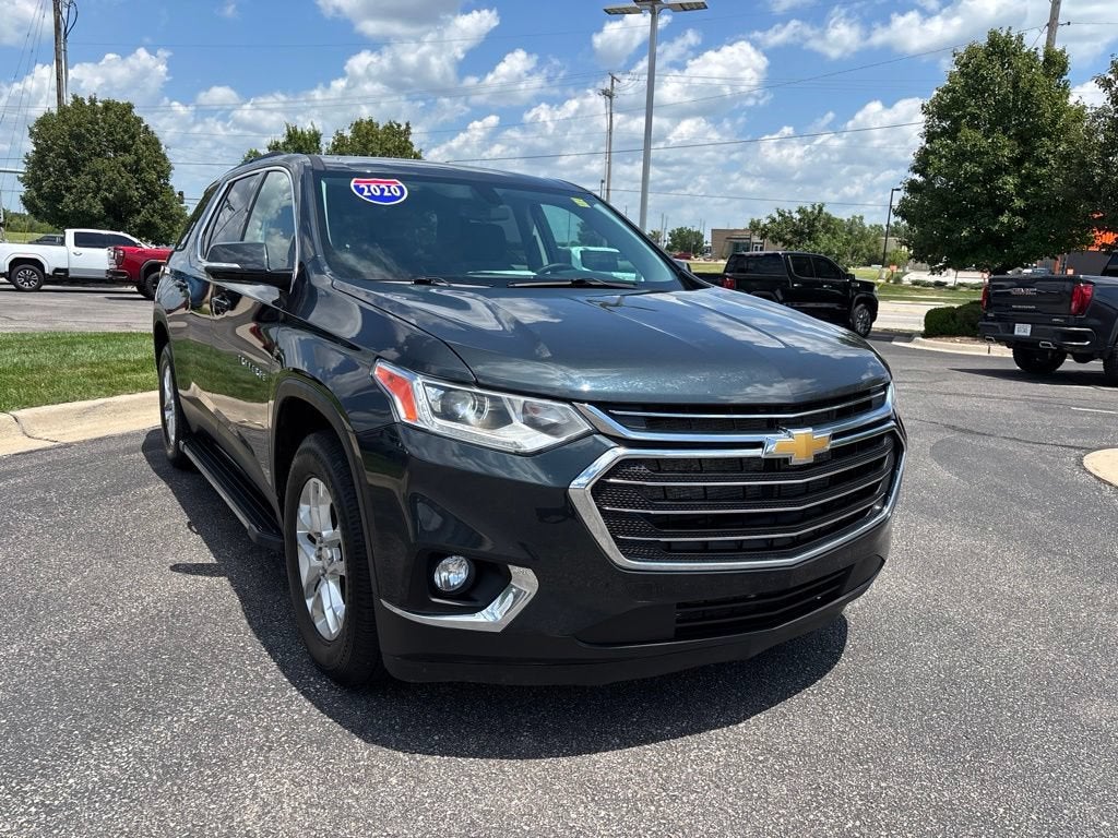 2020 Chevrolet Traverse LT Cloth