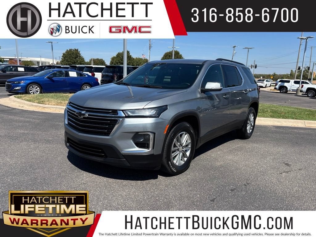 2023 Chevrolet Traverse LT Leather
