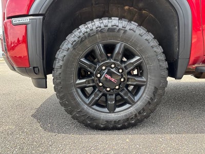 2025 GMC Sierra 2500 HD AT4