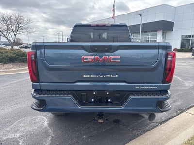 2025 GMC Sierra 2500 HD Denali