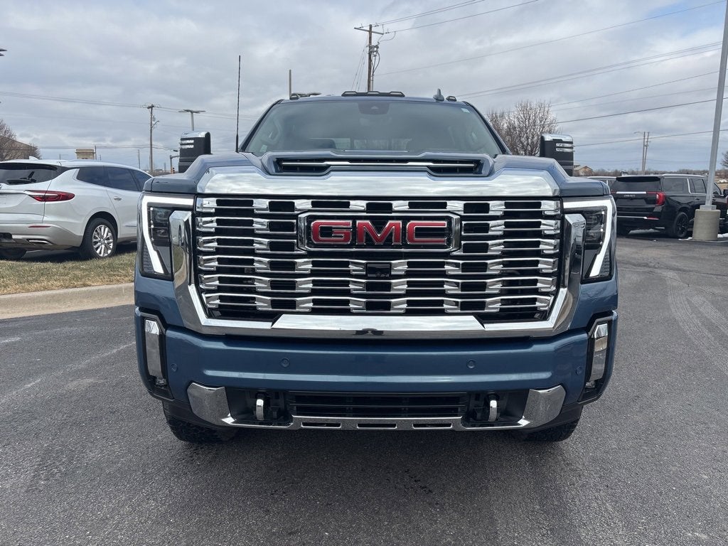 2025 GMC Sierra 2500 HD Denali