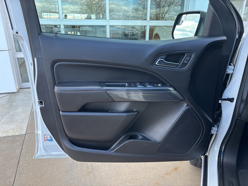 2021 GMC Canyon AT4 - Cloth