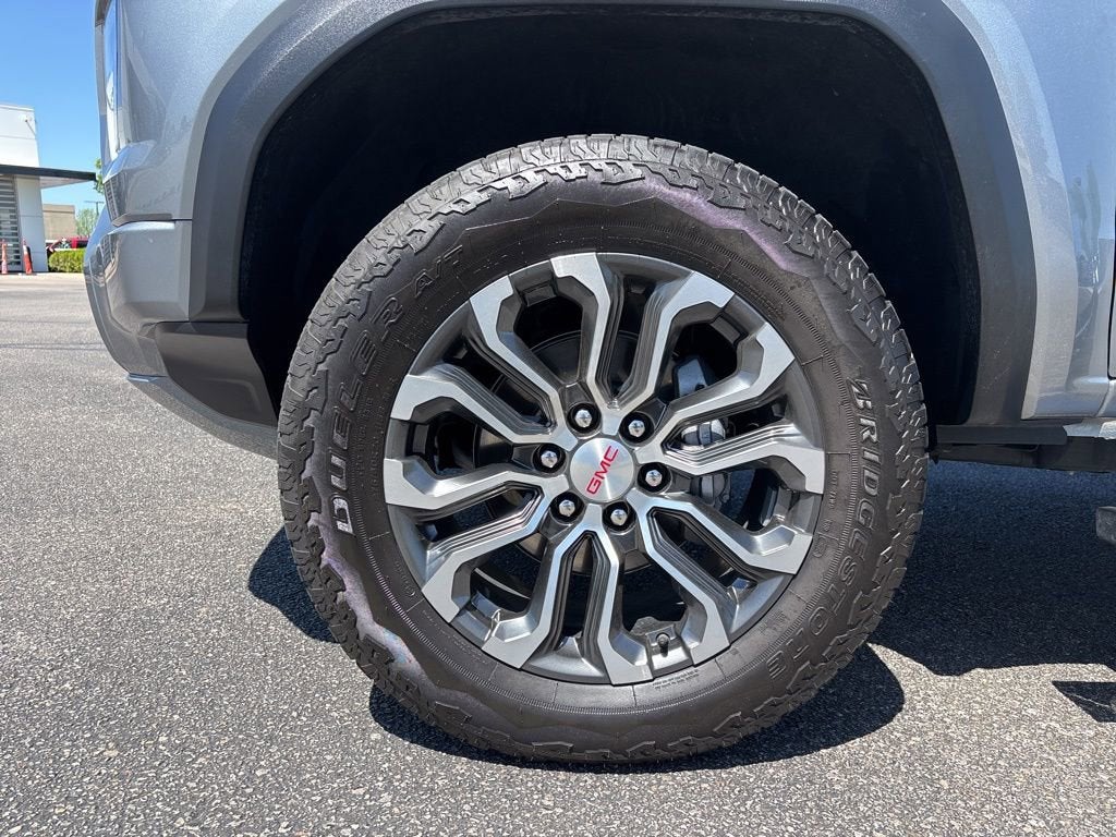 2025 GMC Canyon Denali