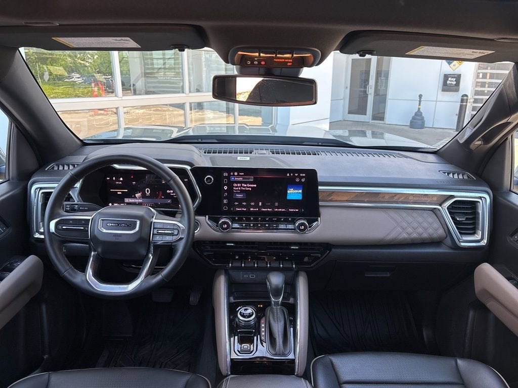 2025 GMC Canyon Denali