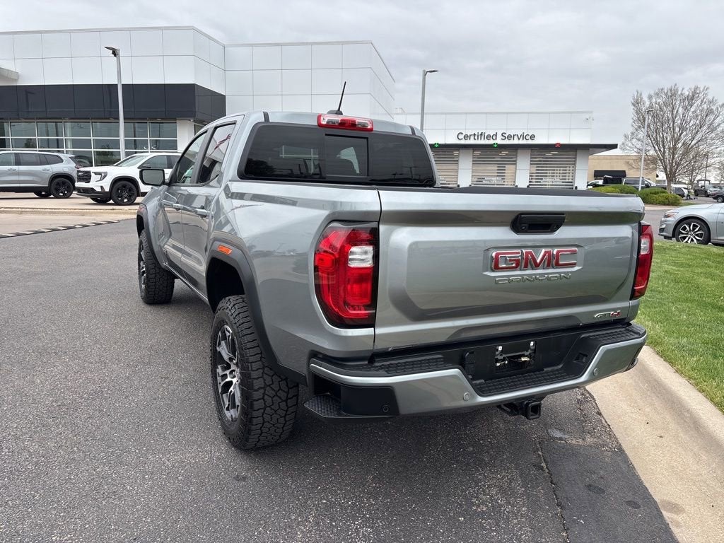 2023 GMC Canyon AT4