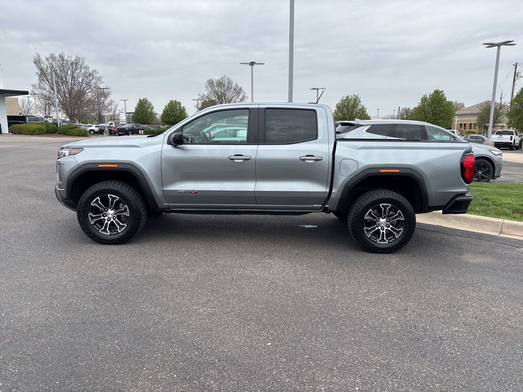2023 GMC Canyon AT4