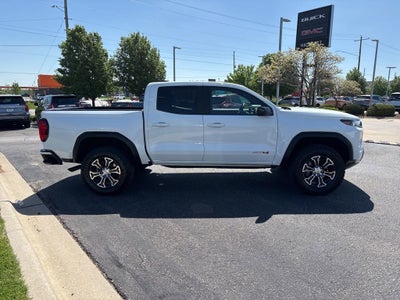 2023 GMC Canyon AT4