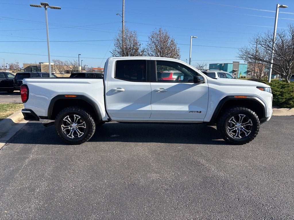 2023 GMC Canyon AT4