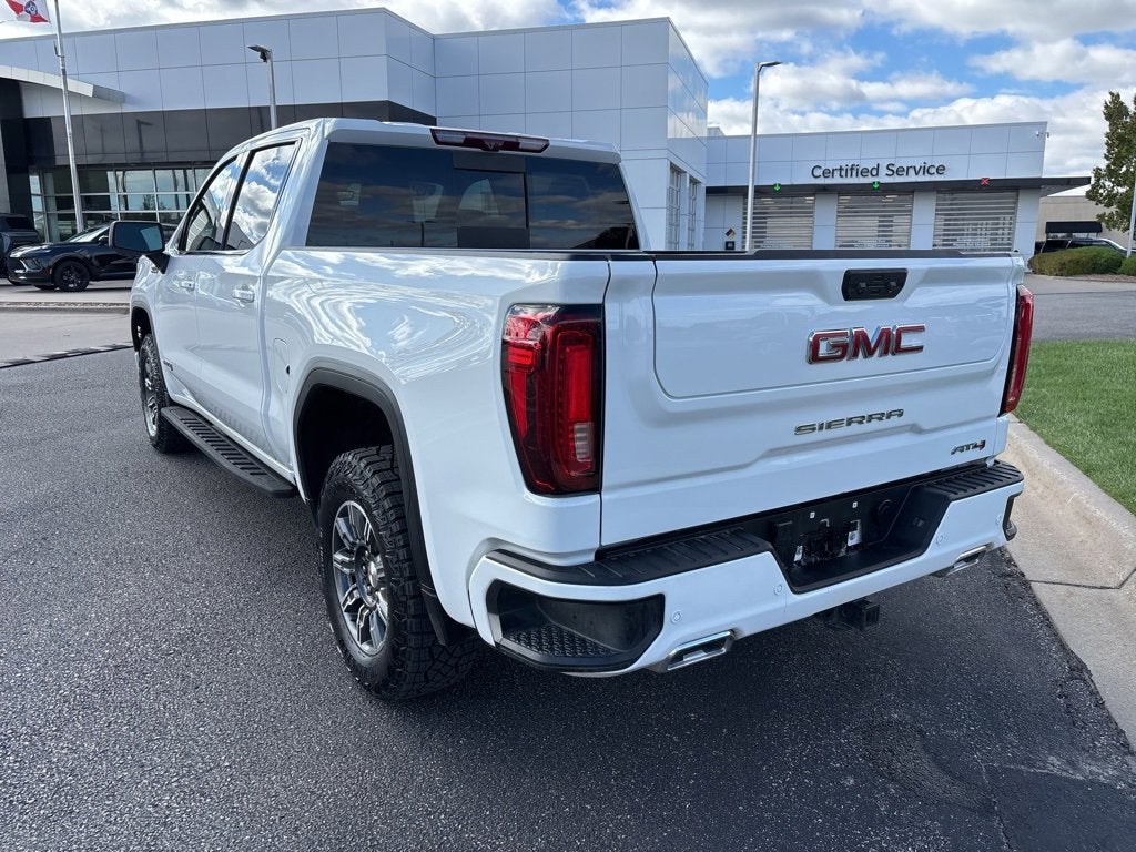 2024 GMC Sierra 1500 AT4