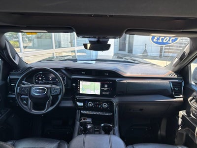 2023 GMC Sierra 1500 AT4
