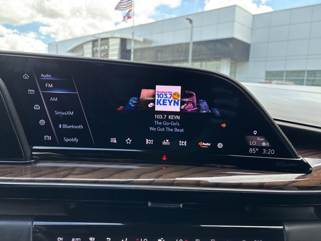 2024 Cadillac Escalade ESV Sport Platinum