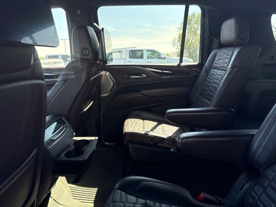 2021 Cadillac Escalade ESV Sport Platinum