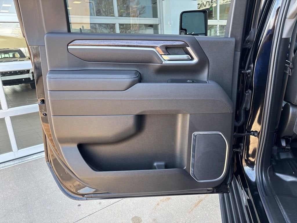 2025 Chevrolet Silverado 2500 HD LTZ