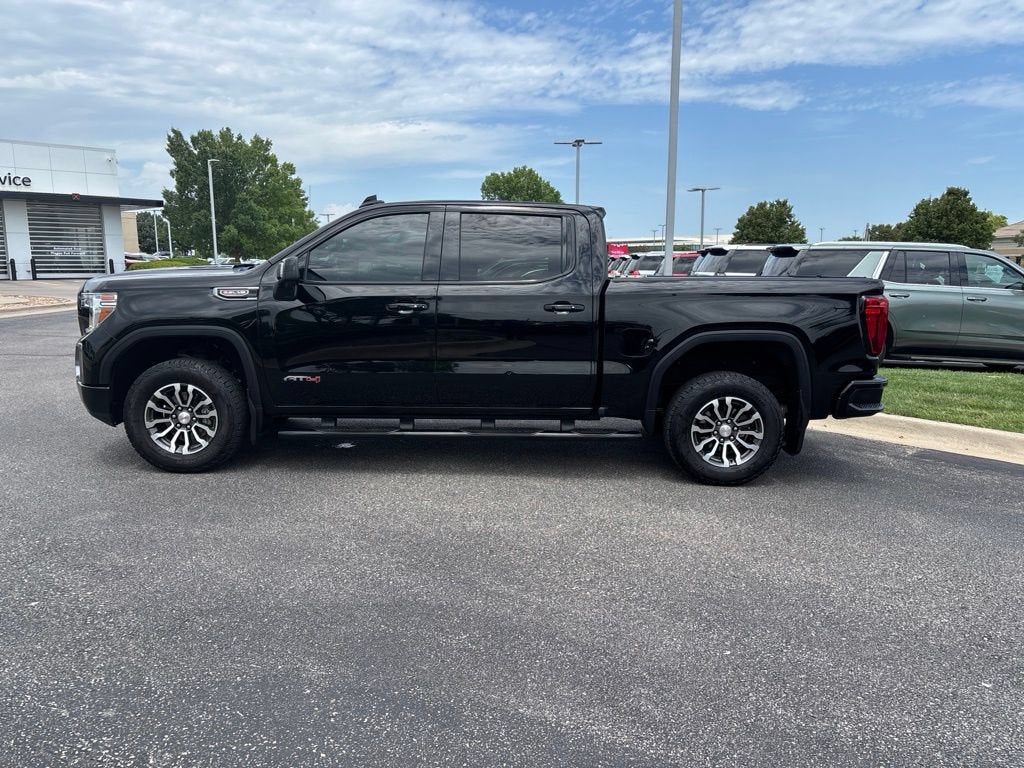 2021 GMC Sierra 1500 AT4