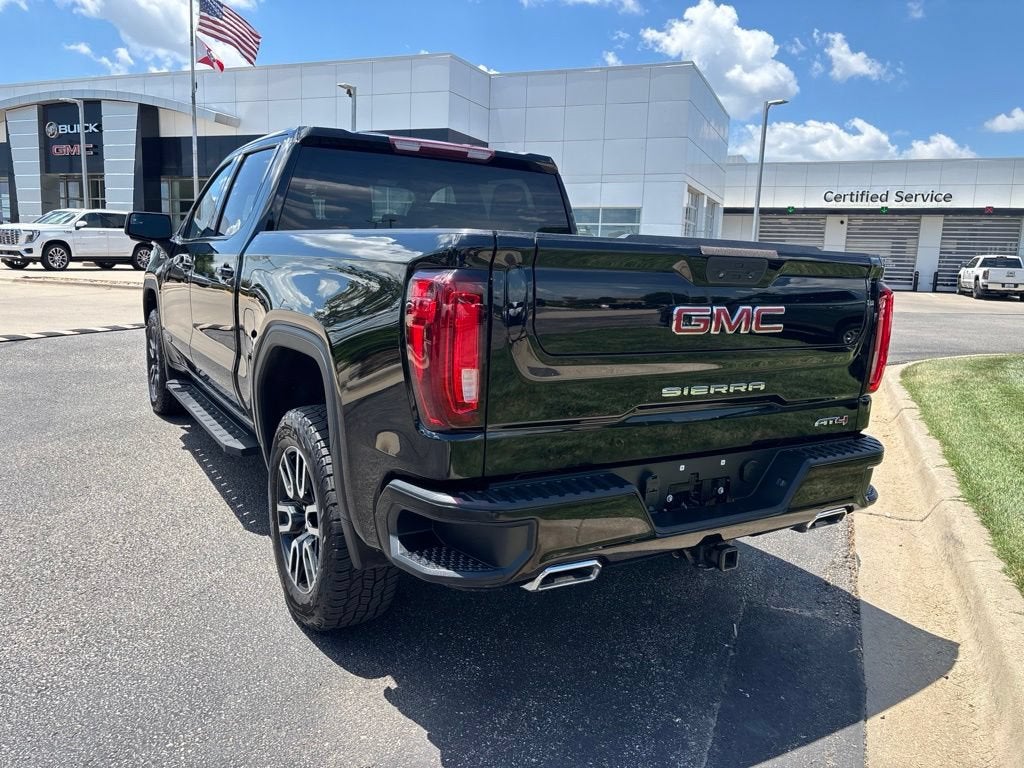 2021 GMC Sierra 1500 AT4