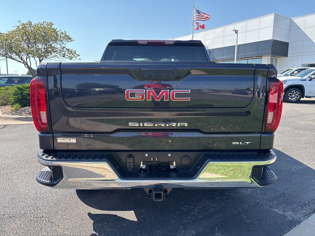 2025 GMC Sierra 1500 SLT