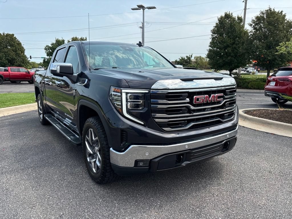 2024 GMC Sierra 1500 SLT