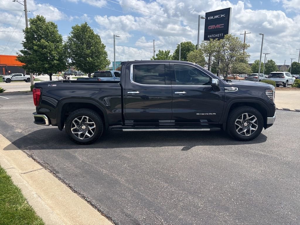 2023 GMC Sierra 1500 SLT